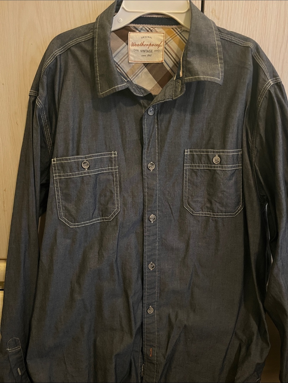 Weatherproof Men’s Dark Gray Casual Button-Down Shirt